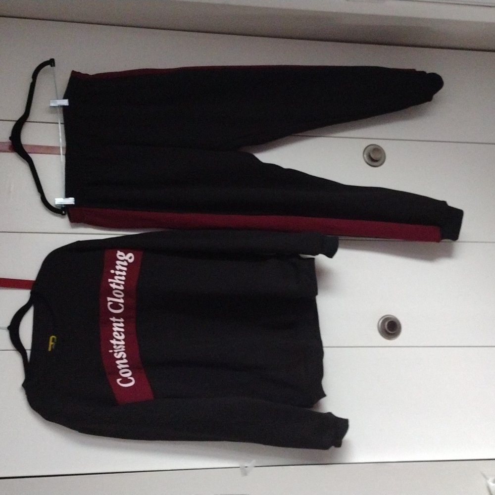 Women's 2pcs.Black Fleece sweatsuit /L, XL, XXL, XXXL